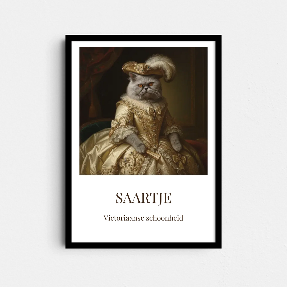 Victoriaans Huisdier Portret Poster – Jouw Dier in Luxe Ivoor-gouden Jurk (A4/A3)